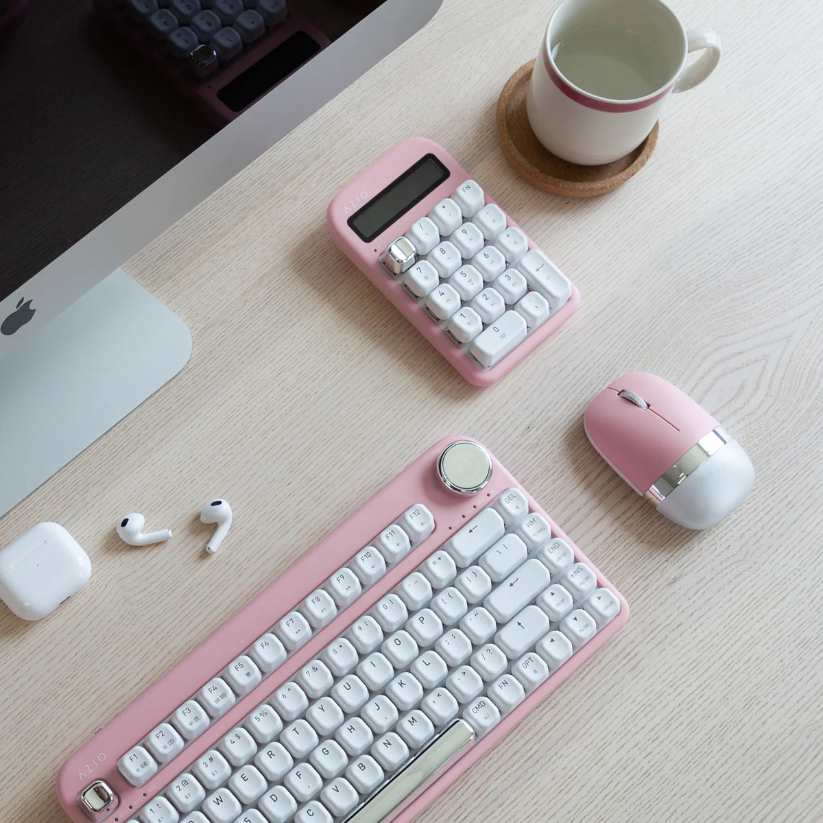 IZO Numpad / Calculator (Red Switch) - Image 6