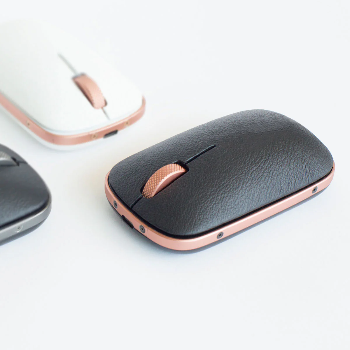 Retro Classic Mouse - Image 6